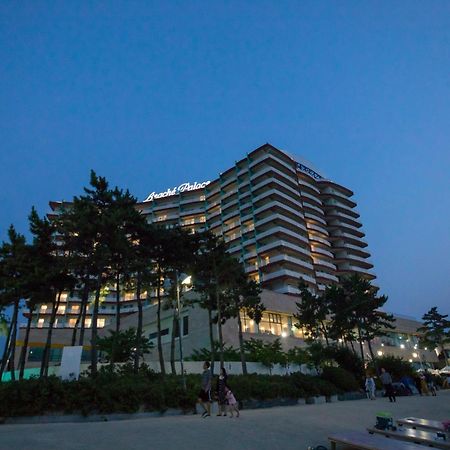 Beache Palace Борьонг Екстериор снимка
